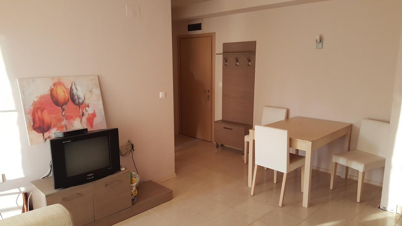 Pomorie Bay Aparthotel 外观 照片