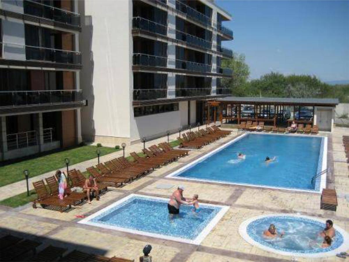 Pomorie Bay Aparthotel 外观 照片